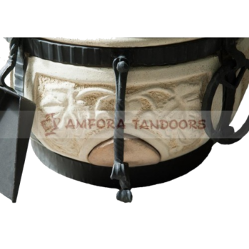 amfora_big_5f379ae61b2af5e95d5a8b32d95247d33f735a54